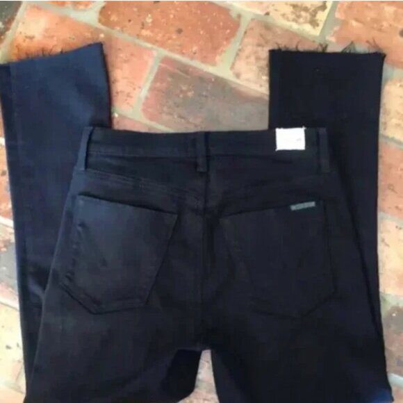 Hudson Jeans Harper High Rise Crop Baby Kick Flare in Black Size 26. - Picture 5 of 13